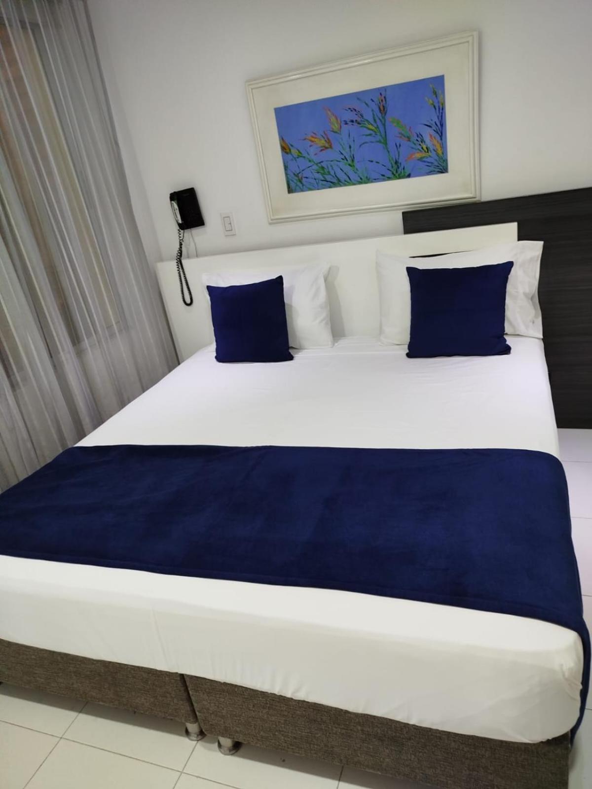 Hotel Bahia Villavicencio Quarto foto